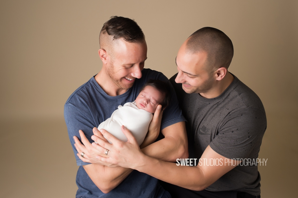 Akron Cleveland Newborn Baby Family Kids Photographer Kriste Radicelli Sweet Studios Photography