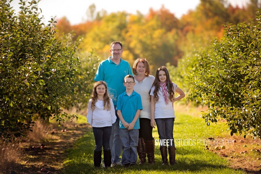 Akron Cleveland Newborn Baby Family Kids Photographer Kriste Radicelli Sweet Studios Photography