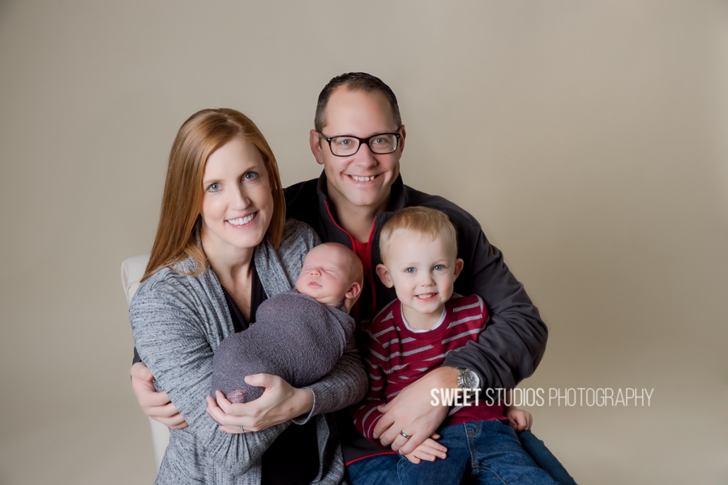 Akron Cleveland Newborn Baby Family Kids Photographer Kriste Radicelli Sweet Studios Photography