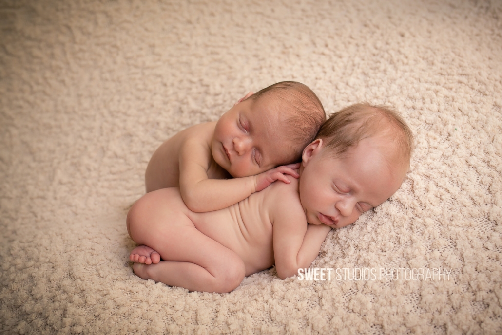 Akron Cleveland Newborn Baby Family Kids Photographer Kriste Radicelli Sweet Studios Photography