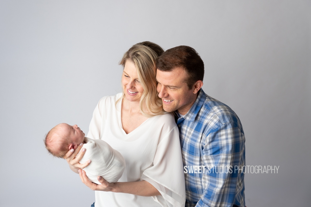 Akron Cleveland Newborn Baby Family Kids Photographer Kriste Radicelli Sweet Studios Photography