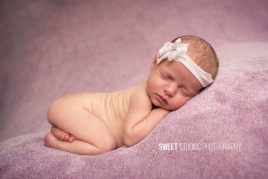 Akron Cleveland Newborn Baby Family Kids Photographer Kriste Radicelli Sweet Studios Photography