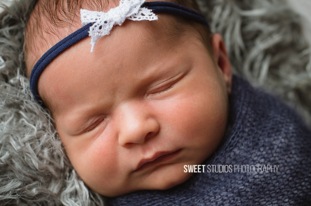 Akron Cleveland Newborn Baby Family Kids Photographer Kriste Radicelli Sweet Studios Photography