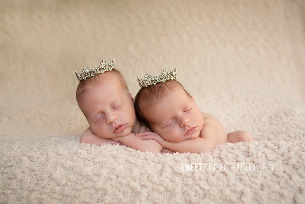 Akron Cleveland Newborn Baby Family Kids Photographer Kriste Radicelli Sweet Studios Photography