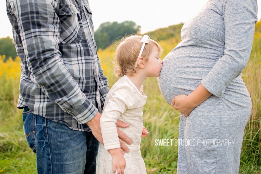 Akron Cleveland Newborn Baby Family Kids Photographer Kriste Radicelli Sweet Studios Photography