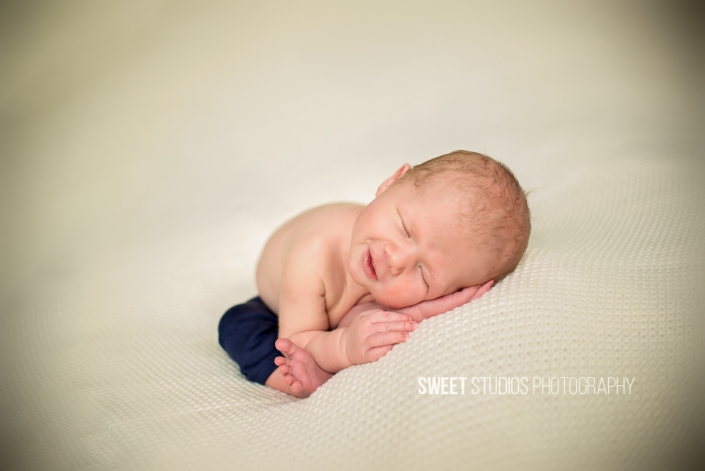 Akron Cleveland Newborn Baby Family Kids Photographer Kriste Radicelli Sweet Studios Photography